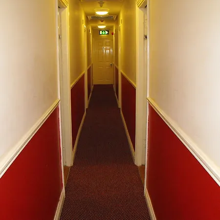 Hazelbrook Гостевой дом